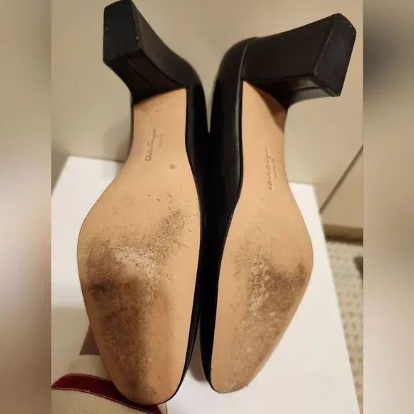 Salvatore Ferragamo Black Leather Classic Block Heel Pumps Sz 6.5 B Ret. $695 - Picture 8 of 9